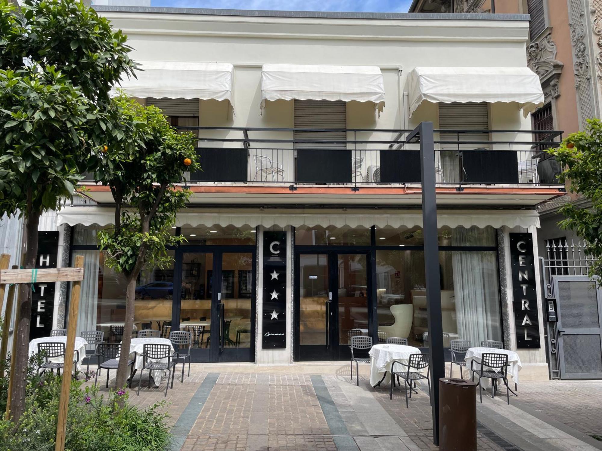 Hotel Central Giacomini Salò Exterior foto