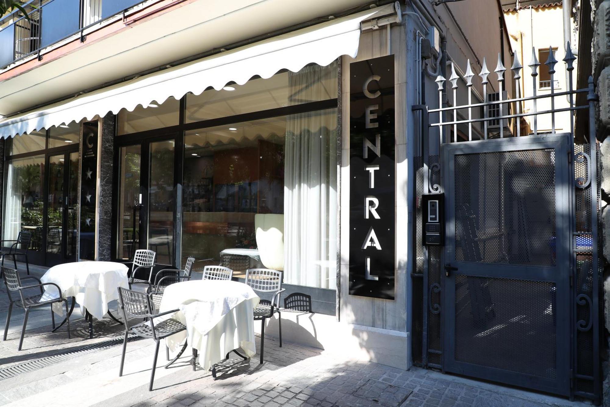 Hotel Central Giacomini Salò Exterior foto